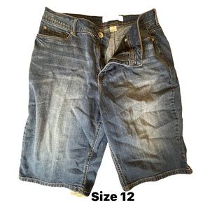 Long blue Jean shorts